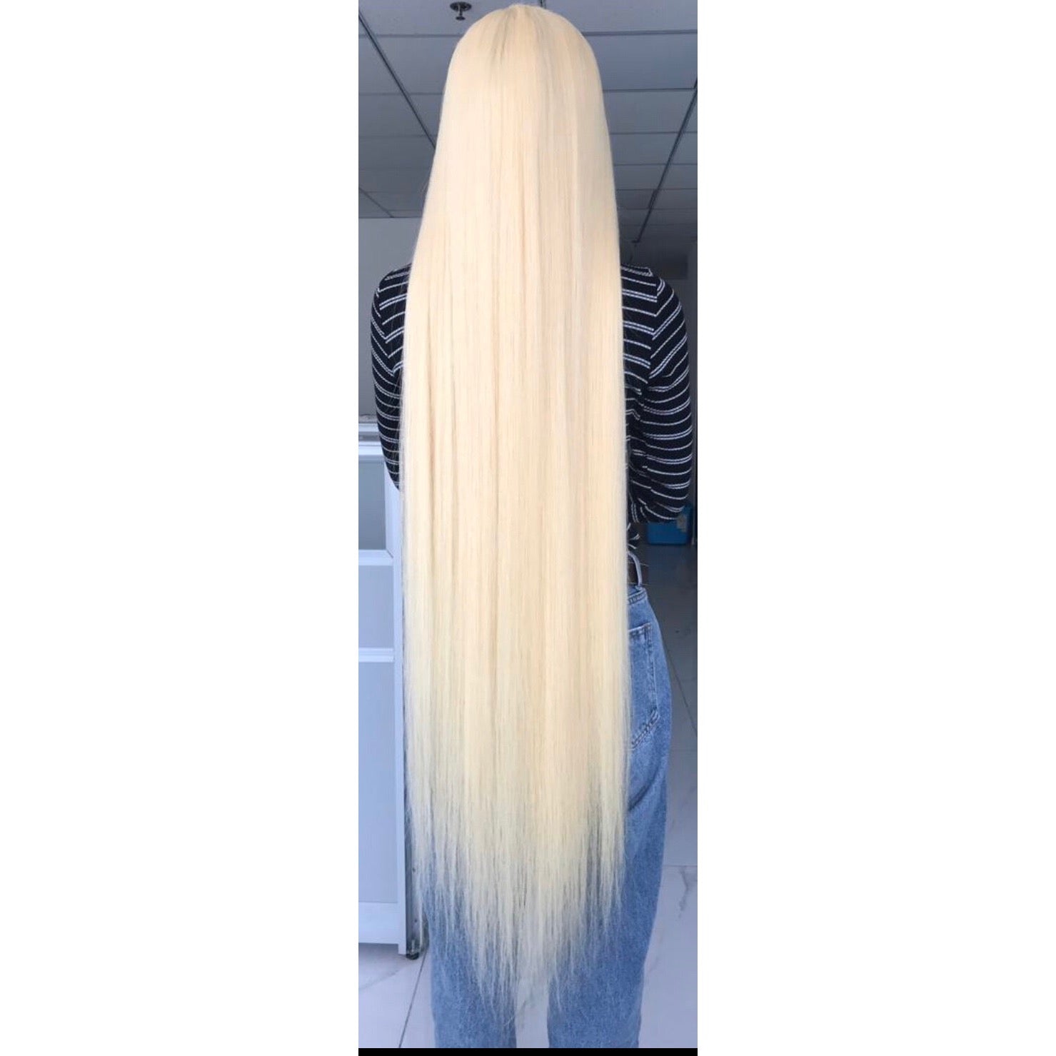 40" lace front wig (613)